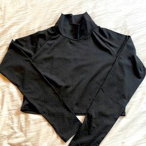 Oiselle long sleeve crop shirt